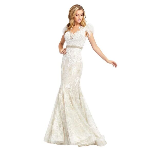 NWOT MAC DUGGAL EMBELLISHED FEATHER CAP SLEEVE ILLUSION NECK TRUMPET GOWN SIZE 4 - Picture 3 of 15